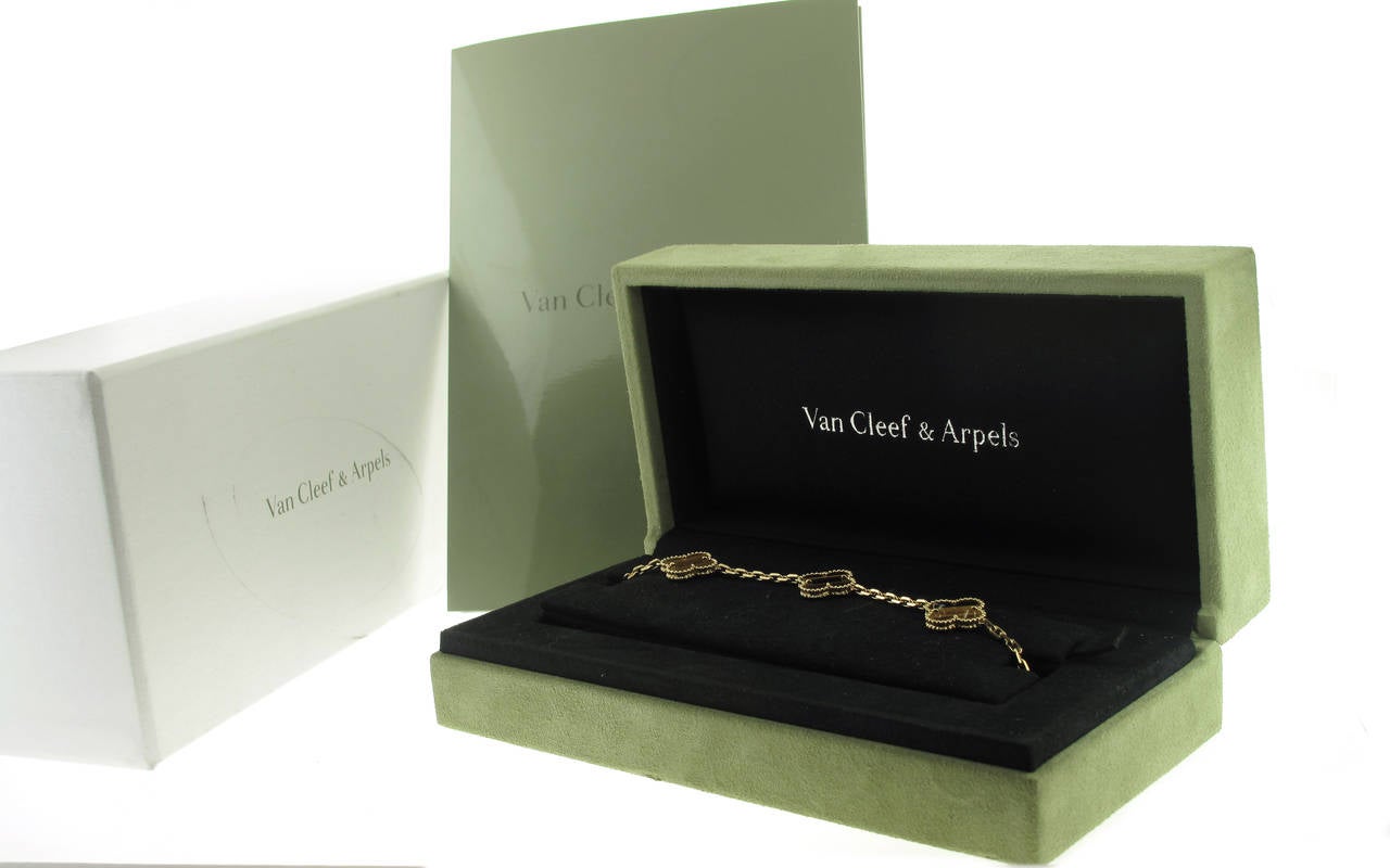 van cleef & arpels vintage alhambra bracelet woman