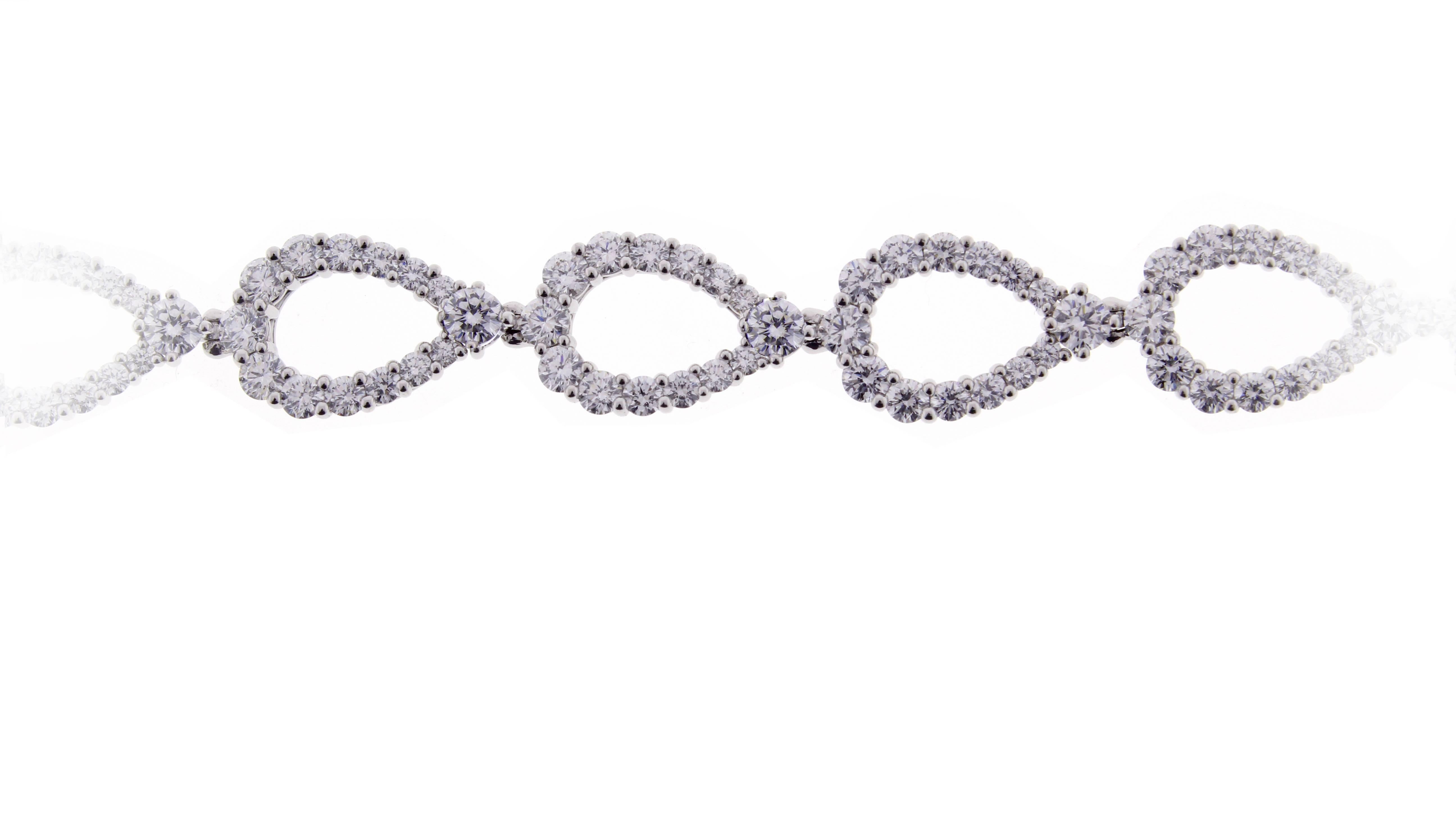 Bracciale con anello di diamanti di Harry Winston In condizioni Nuovo in vendita a Bethesda, MD