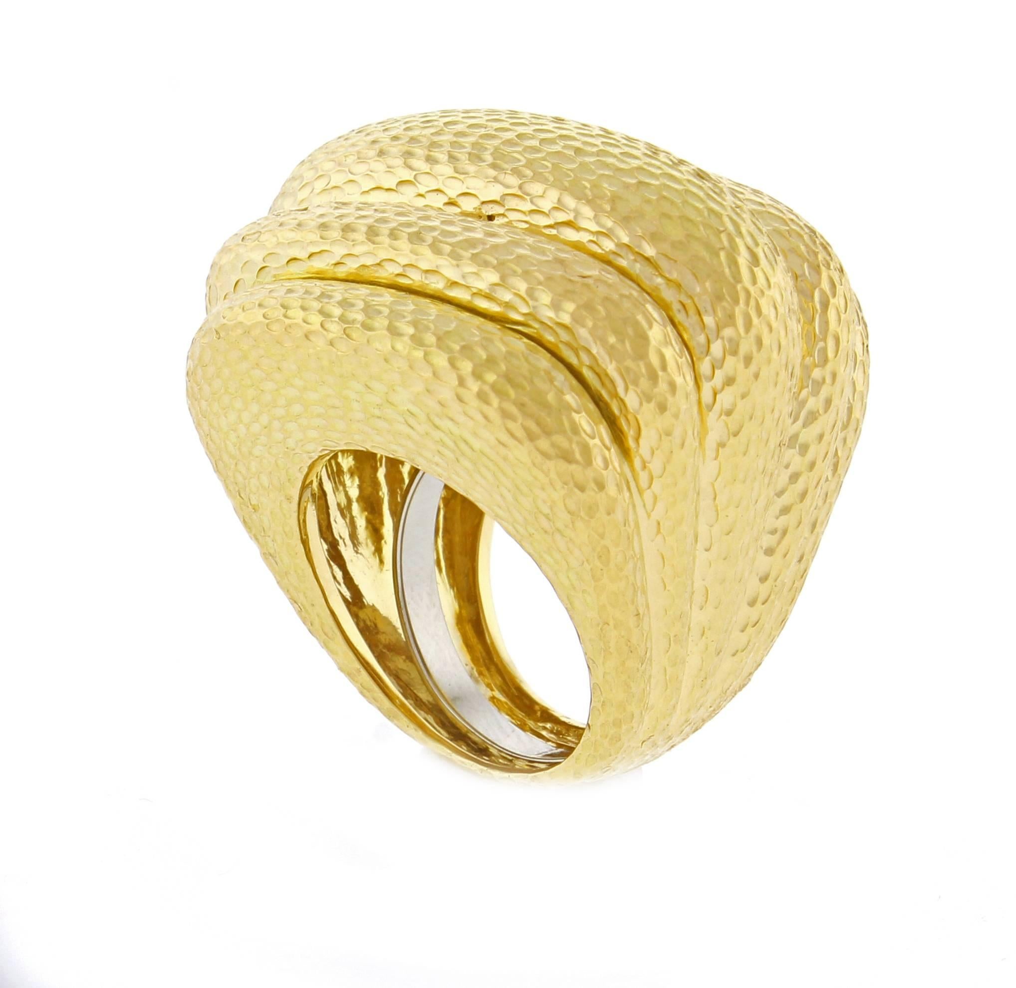David Webb Hammered Gold Dome Ring In New Condition In Bethesda, MD
