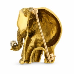 Broche éléphant en or jaune