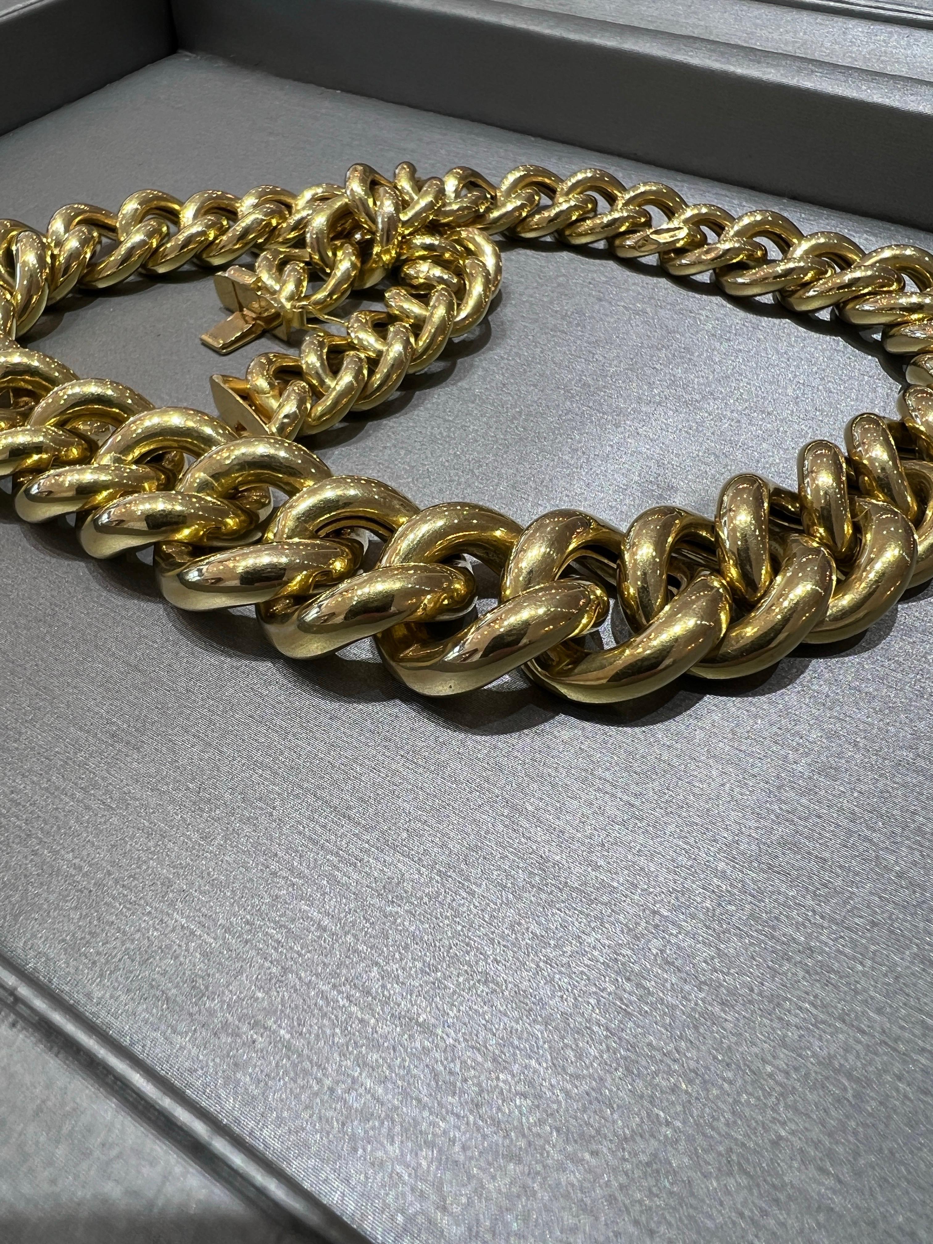 Collana da donna Bold Look Graduated Miami Cuban Curb Link 1980, oro giallo 14K in vendita 4