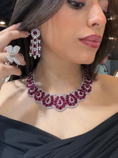 159.98ct Pigeon Blood Ruby Diamond Necklace in 18K White Gold High Jewelry (Collier de diamants en or blanc)