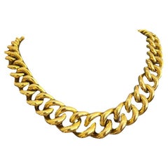 Bold Look Graduated Miami Cuban Curb Link Ladies Necklace 1980s, 14K Yellow Gold