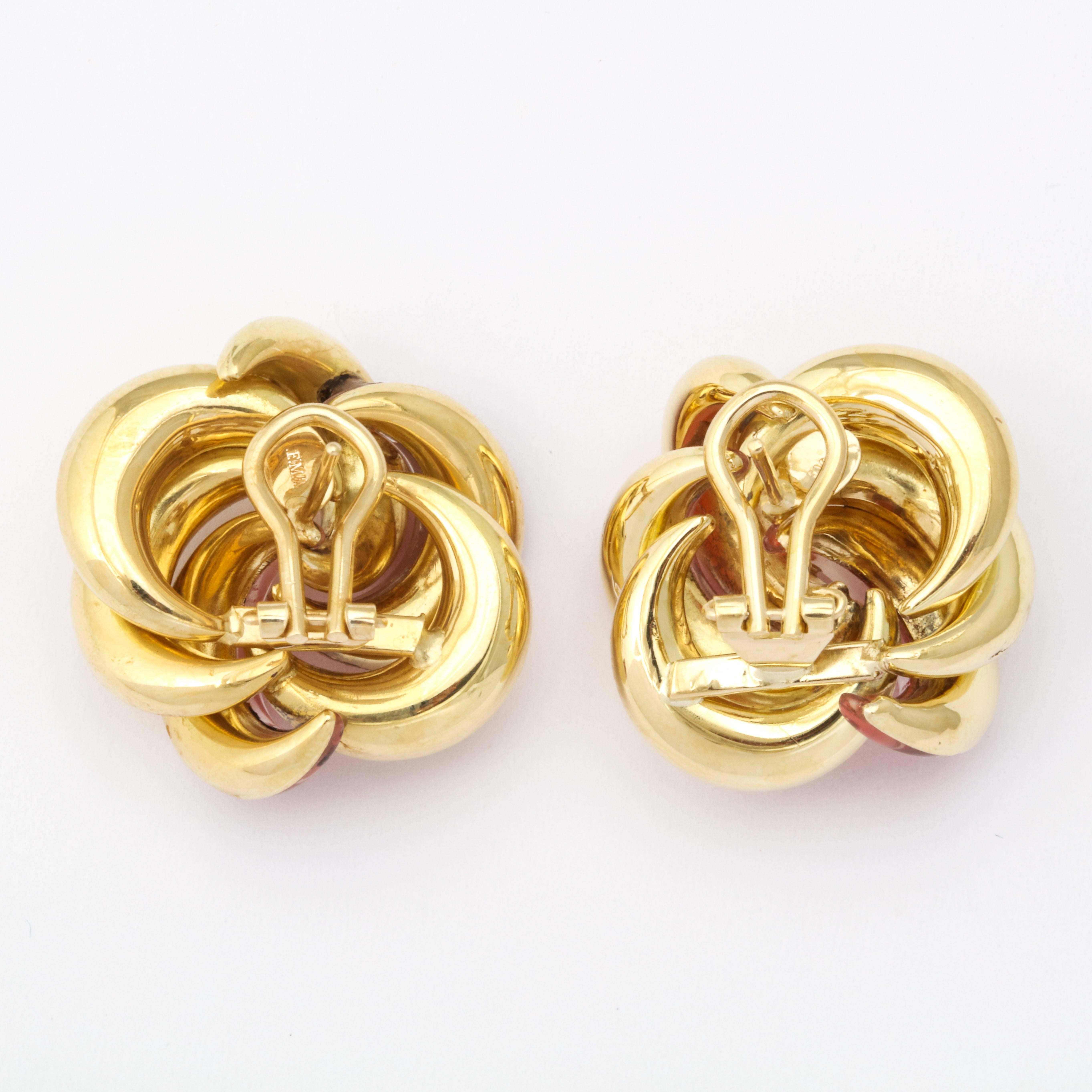 Faraone Mennella Roselline Coral Gold Earrings In New Condition For Sale In New York, NY