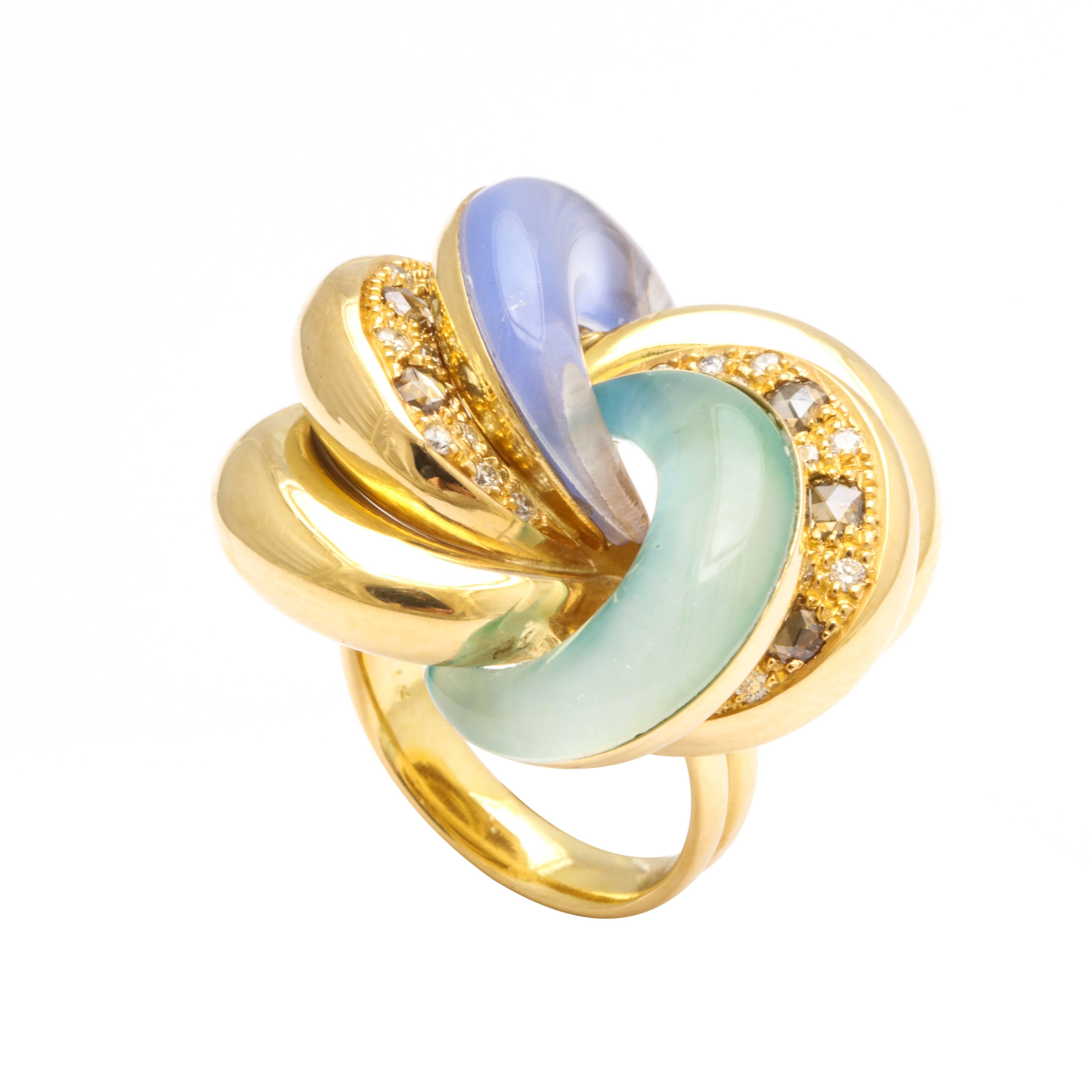 Faraone Mennella Roselline Chalcedony Green Ring In New Condition For Sale In New York, NY