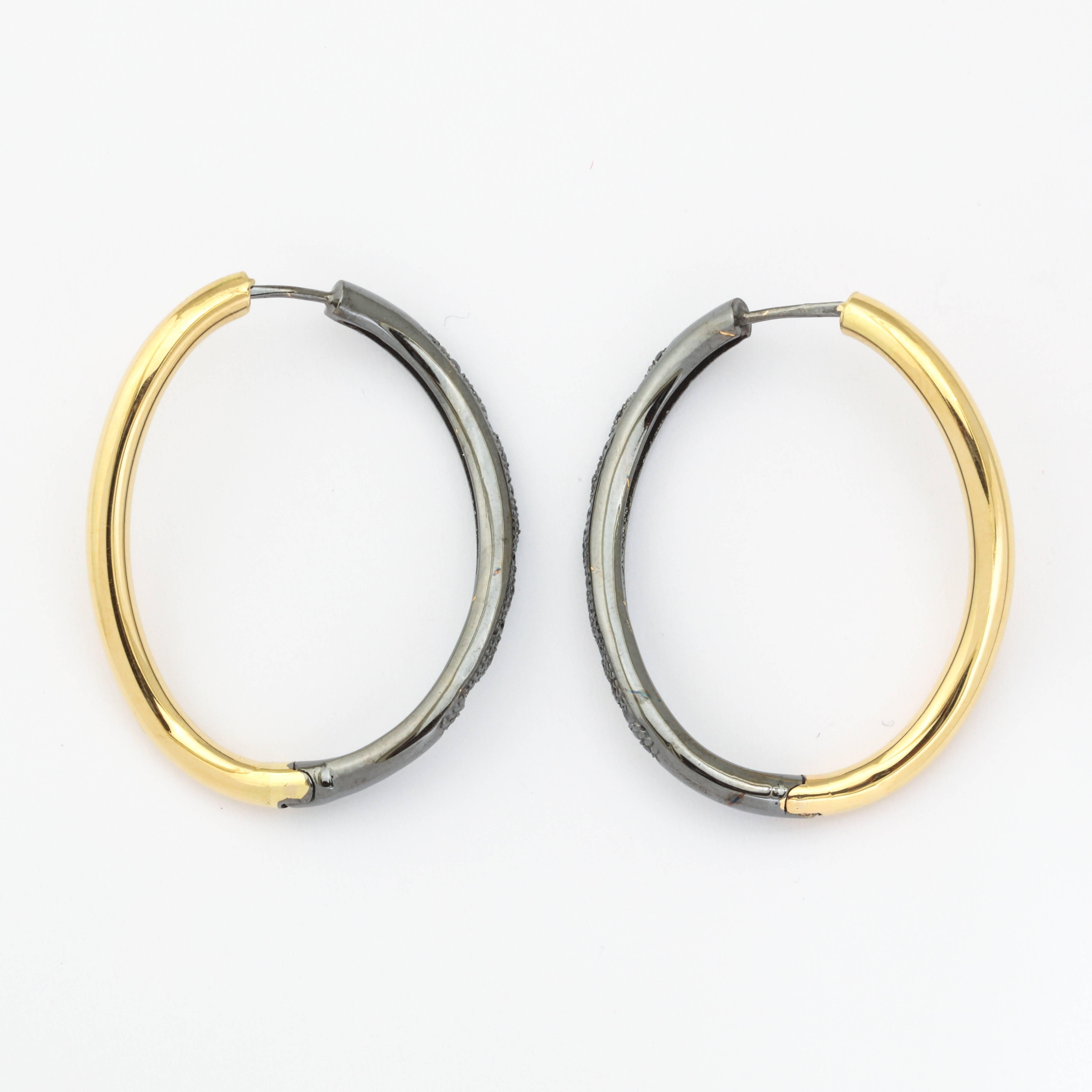 Modern Faraone Mennella Black Diamond Yellow Gold Wave Earrings For Sale