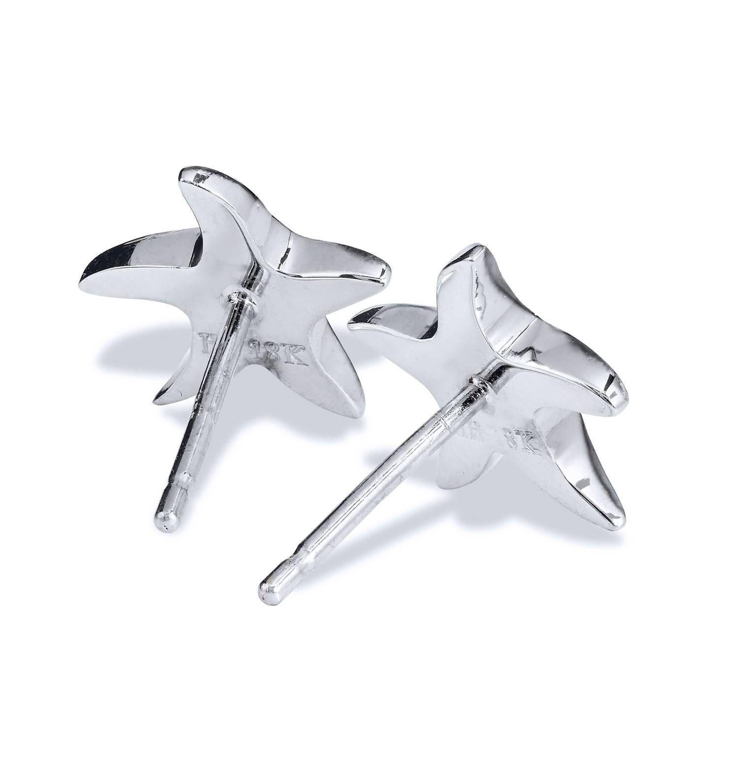 Emerald 18 kt White  Palladium Starfish Earrings  In New Condition In Miami, FL