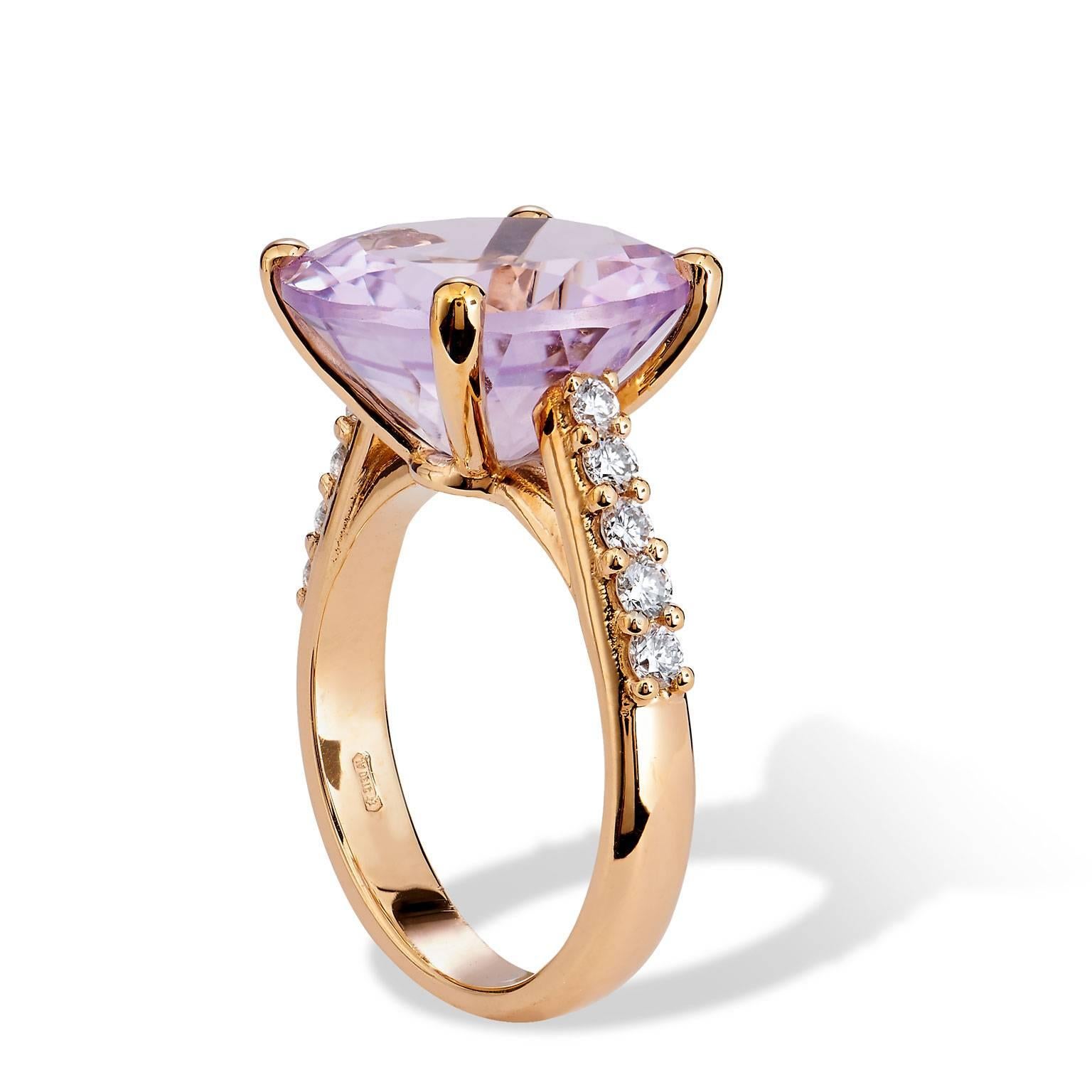 Women's Beautiful Amethyst gold ring 