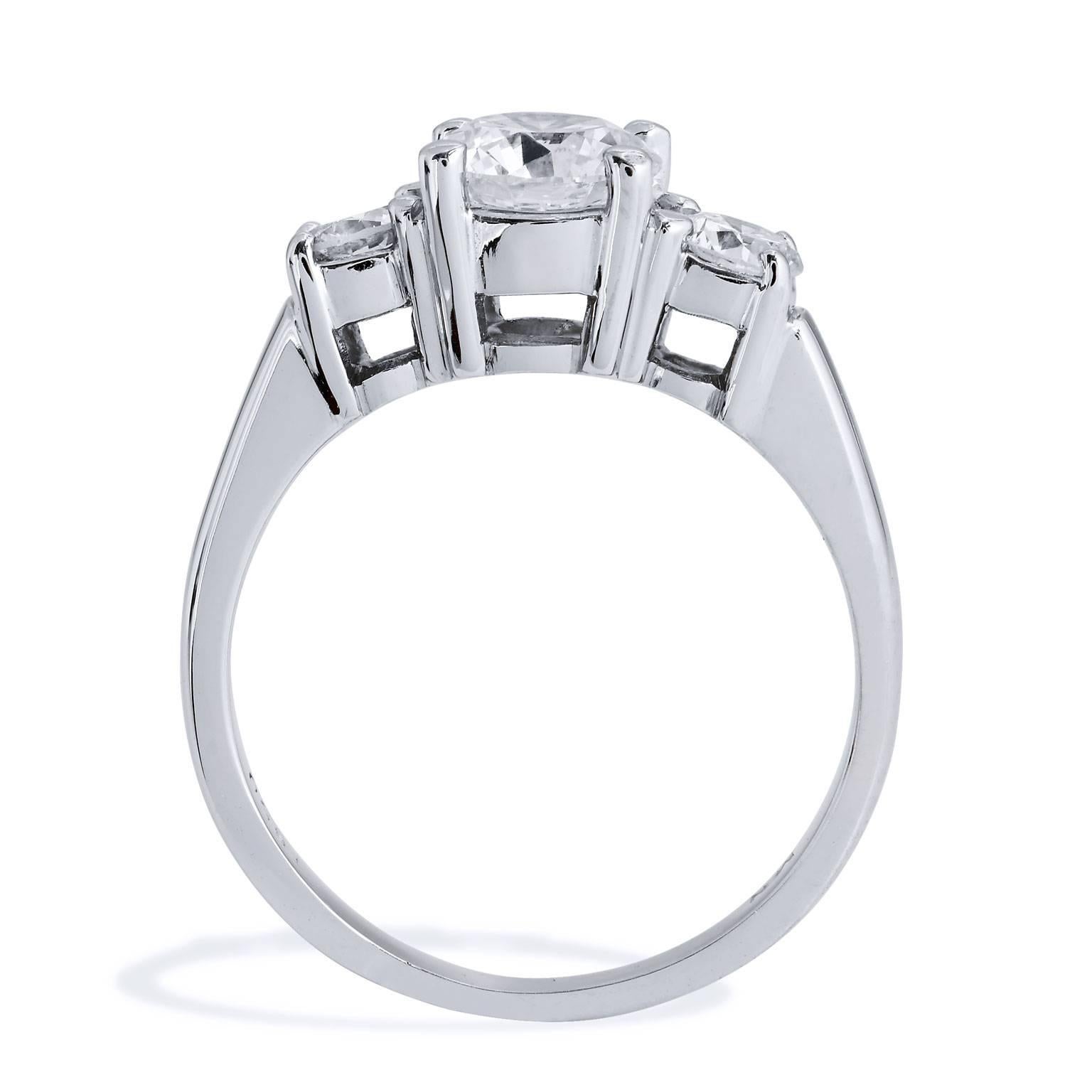 Women's Diamond platinum Three Stone Engagement Ring