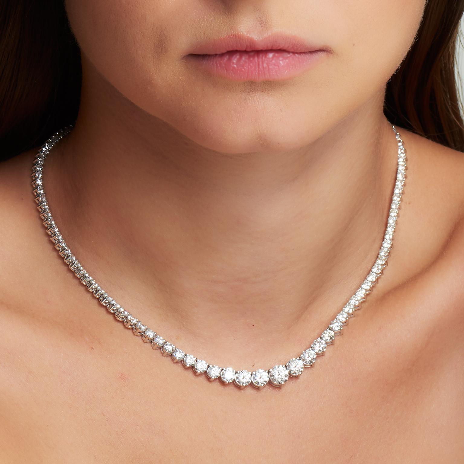 10.13 Carat Diamond Riviera Necklace set in 18 Karat White Gold 16.5 inches Long In New Condition In Miami, FL