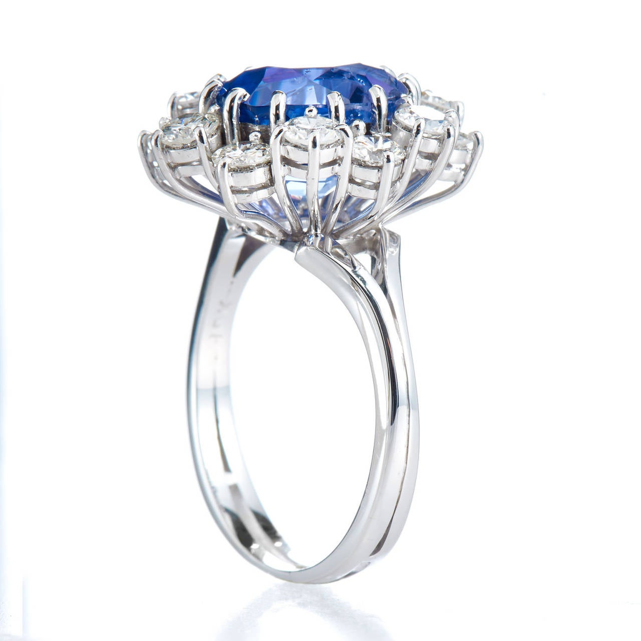Art Deco 4.84 Carat No Heat Blue Sapphire Diamond Gold Cocktail Ring