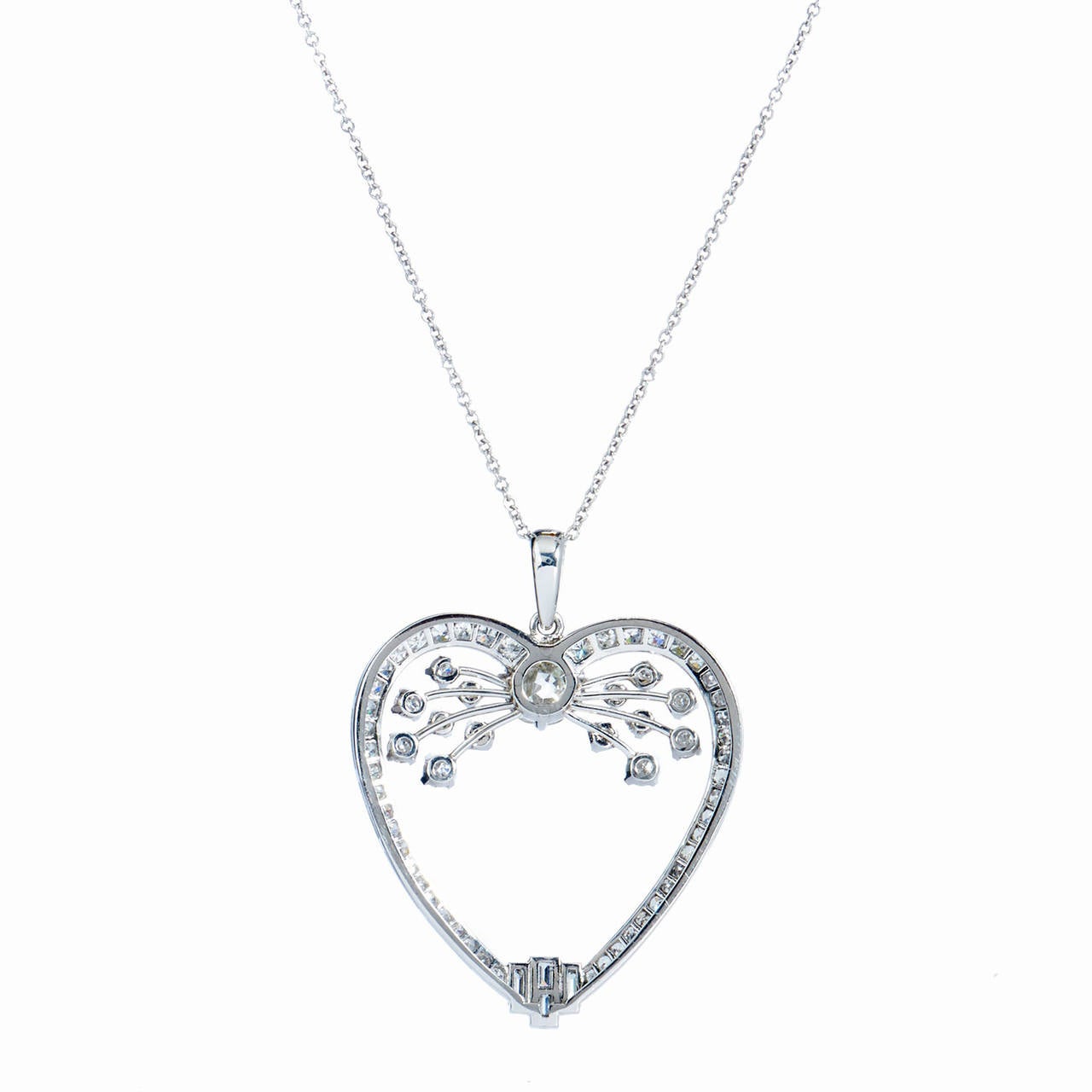 Women's Art Deco 1.33 Carat Diamond Platinum Heart Shaped Pendant