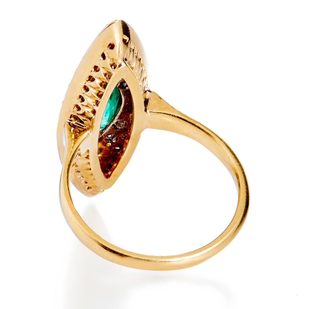 Art Deco Emerald Diamond Gold Cocktail Ring In Excellent Condition In Miami, FL