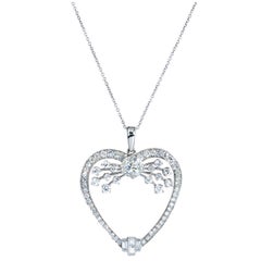 Art Deco 1.33 Carat Diamond Platinum Heart Shaped Pendant
