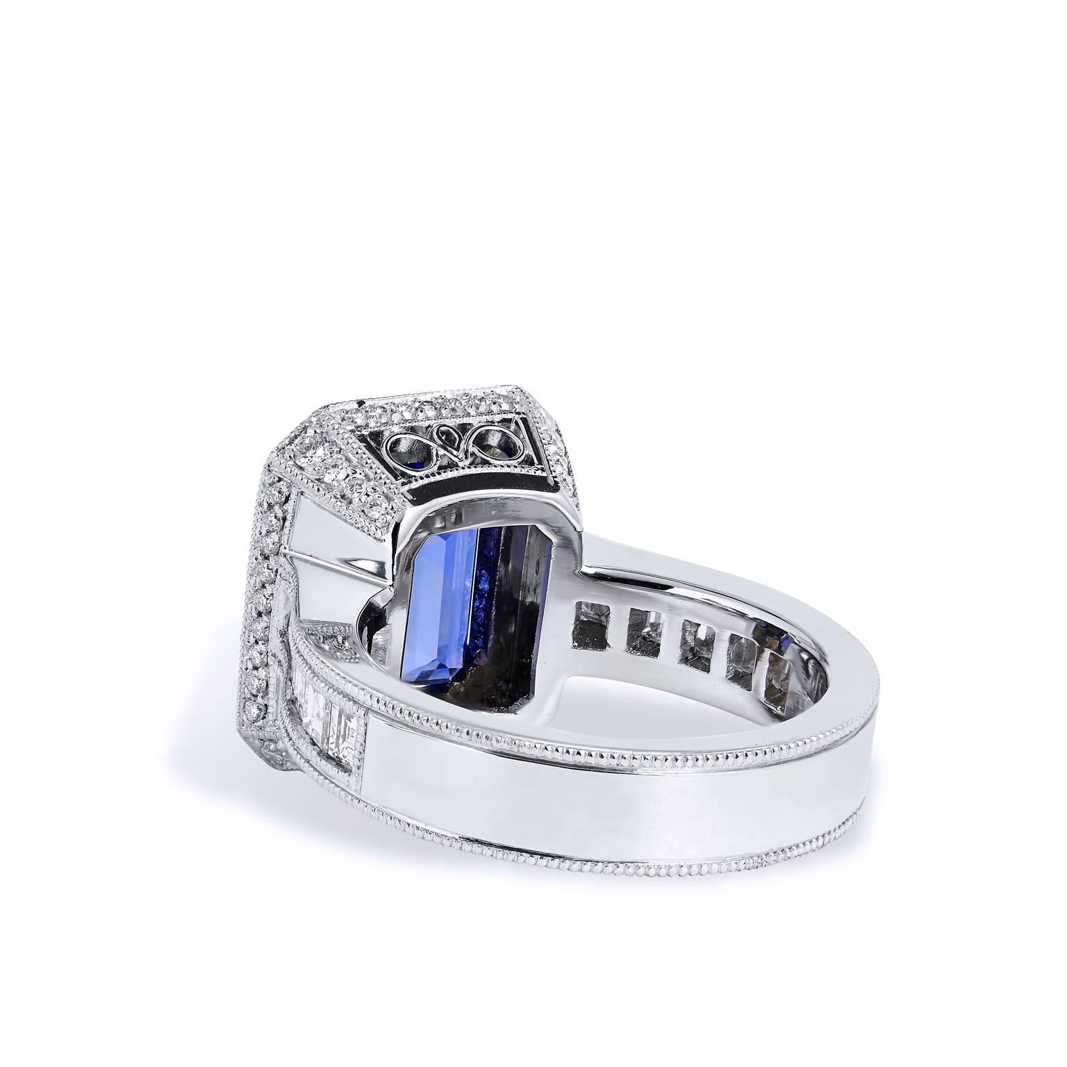 Art Deco Inspired 4.91 Carat Tanzanite and Diamond Platinum & 18 Karat Gold Ring In New Condition For Sale In Miami, FL