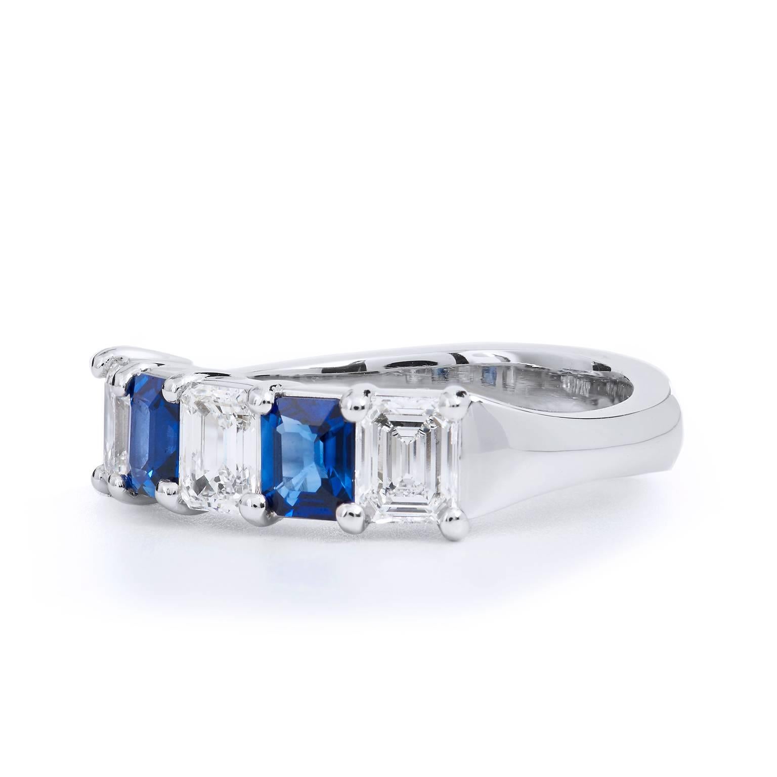 GIA Certified 1.32 Carat Diamond .96 Carat Blue Sapphires Platinum Band Ring In New Condition In Miami, FL