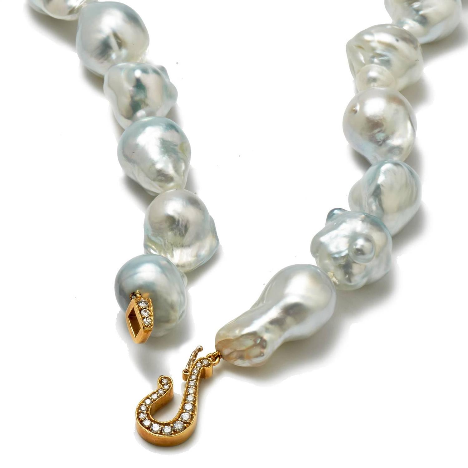 Australian Baroque Pearl Necklace with Diamond Clasp For Sale at 1stdibs