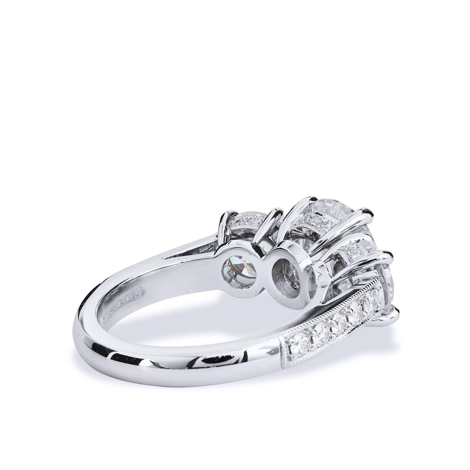 Women's  Diamond Engagement Ring