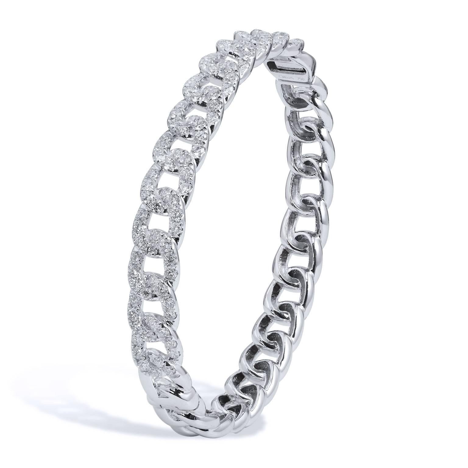 2.79 carat Pave Diamond Chain Link Hinge Lock Bangle Bracelet in 18 karat 

This chain link bangle with hinge lock is fashioned in 18 karat white gold and features 2.79 carat of pave-set diamonds (G/H/VS).