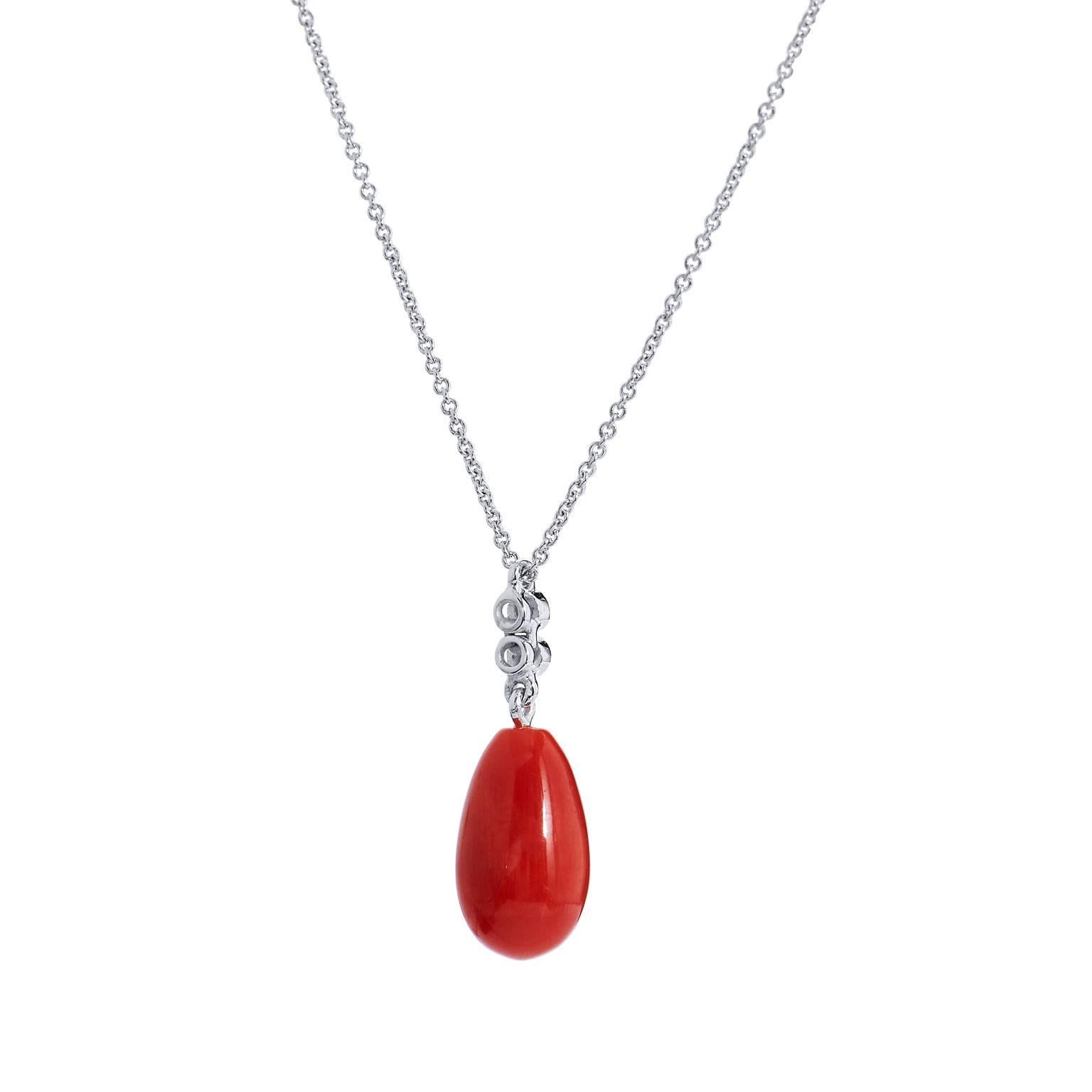 H & H Red Coral Drop Pendant Necklace In Excellent Condition In Miami, FL