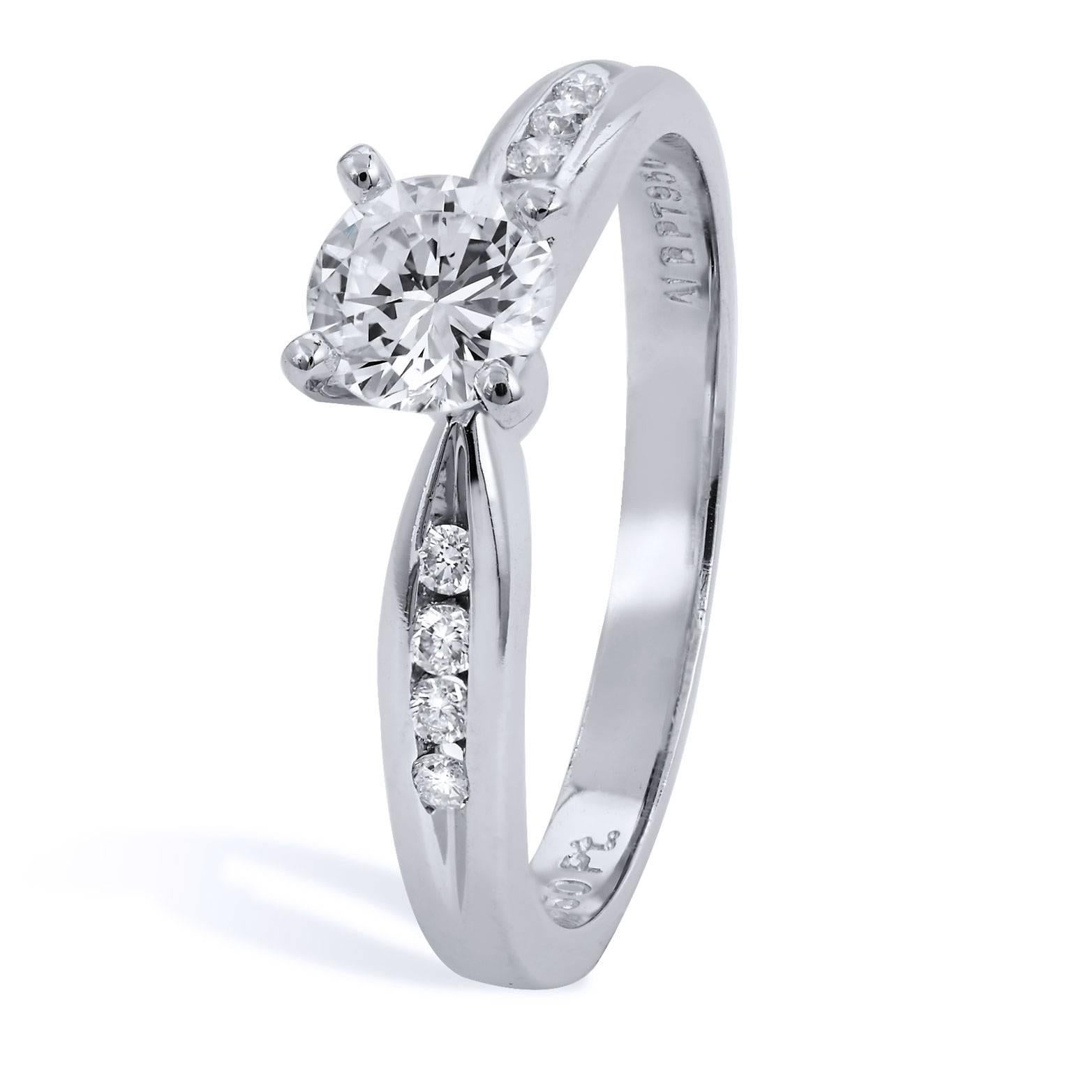 0.46 Carat Diamond Engagement Ring In Excellent Condition In Miami, FL