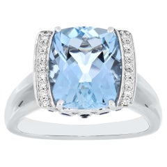 Aquamarine, Blue Sapphire and Diamond Ring in 18 Karat White Gold handcraft Ring