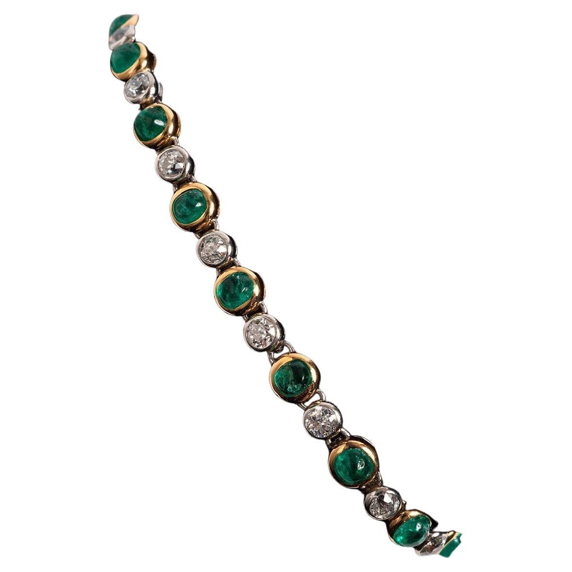 A unique piece within our carefully curated Vintage & Prestige fine jewellery collection, we are delighted to present the following:

This is an exceptionally rare piece, a French art nouveau bracelet of 18k yellow gold, set with 17 cabochon
