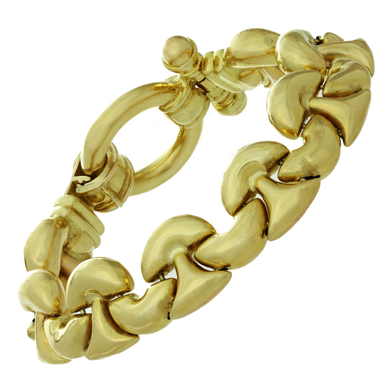 Gold Link Toggle Clasp Bracelet