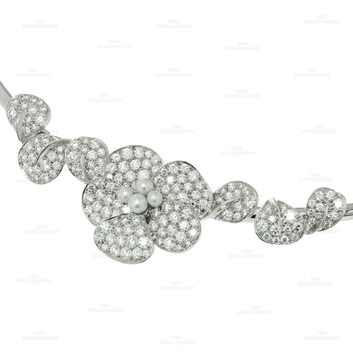 Van Cleef & Arpels Cultured Pearl Diamond Gold Flower Collar Necklace 2