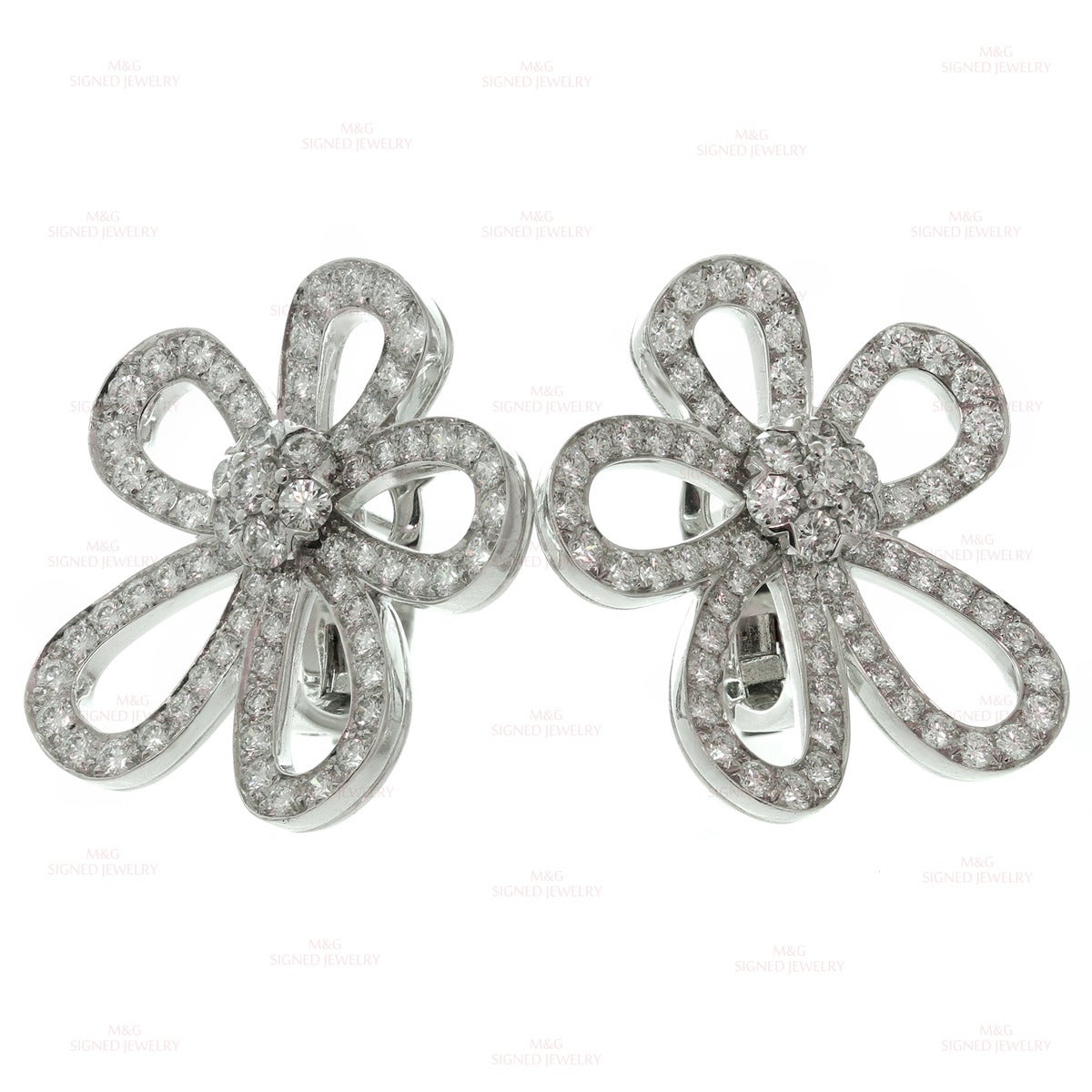 Van Cleef & Arpels Diamond Gold Small Flowerlace Earrings 1