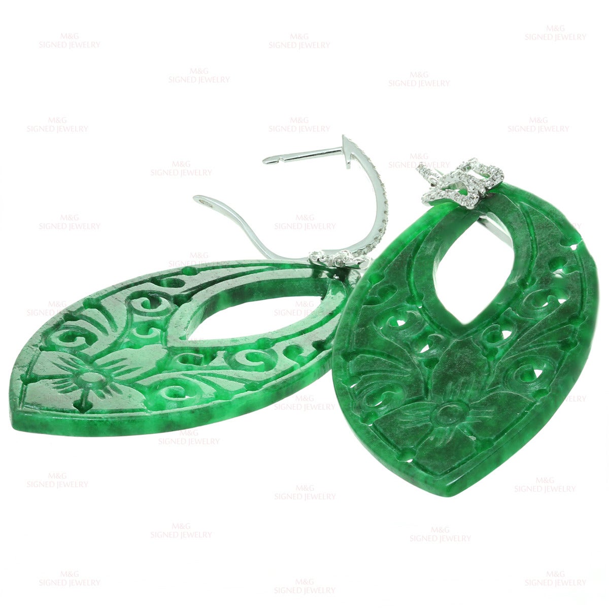 1990s Carved Green Jade Diamond Gold Pendant Earrings 1