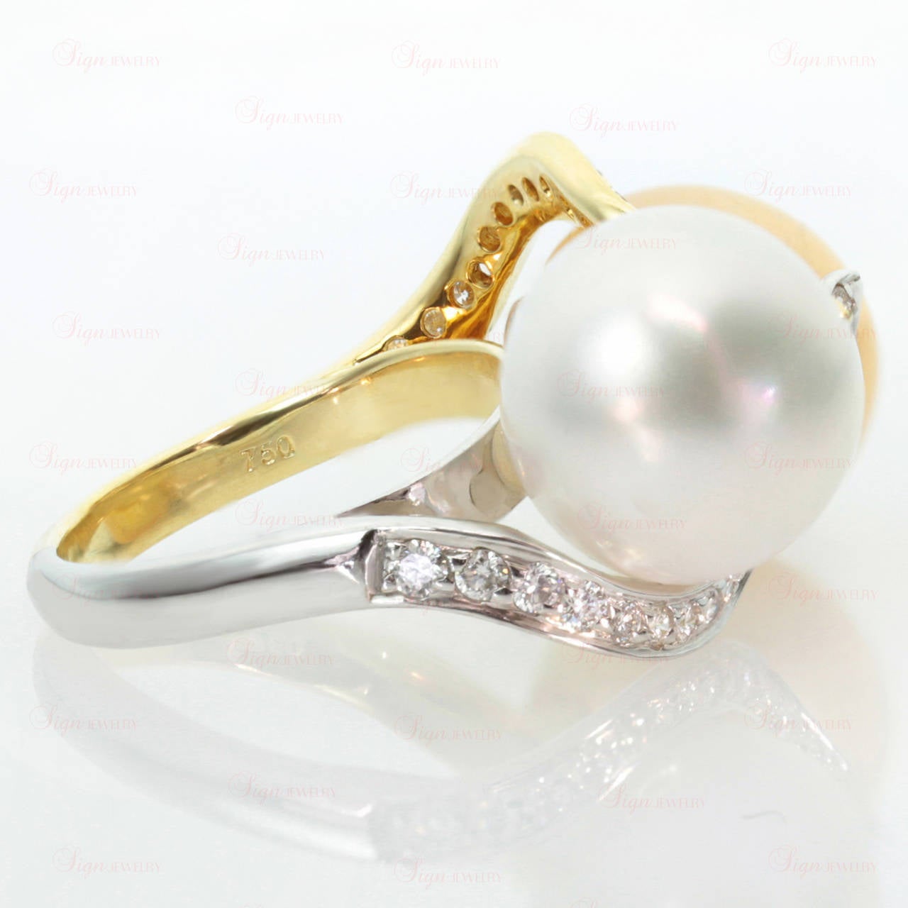 Diamond White and Yellow South Sea Pearl Two-Tone Gold Ring 3