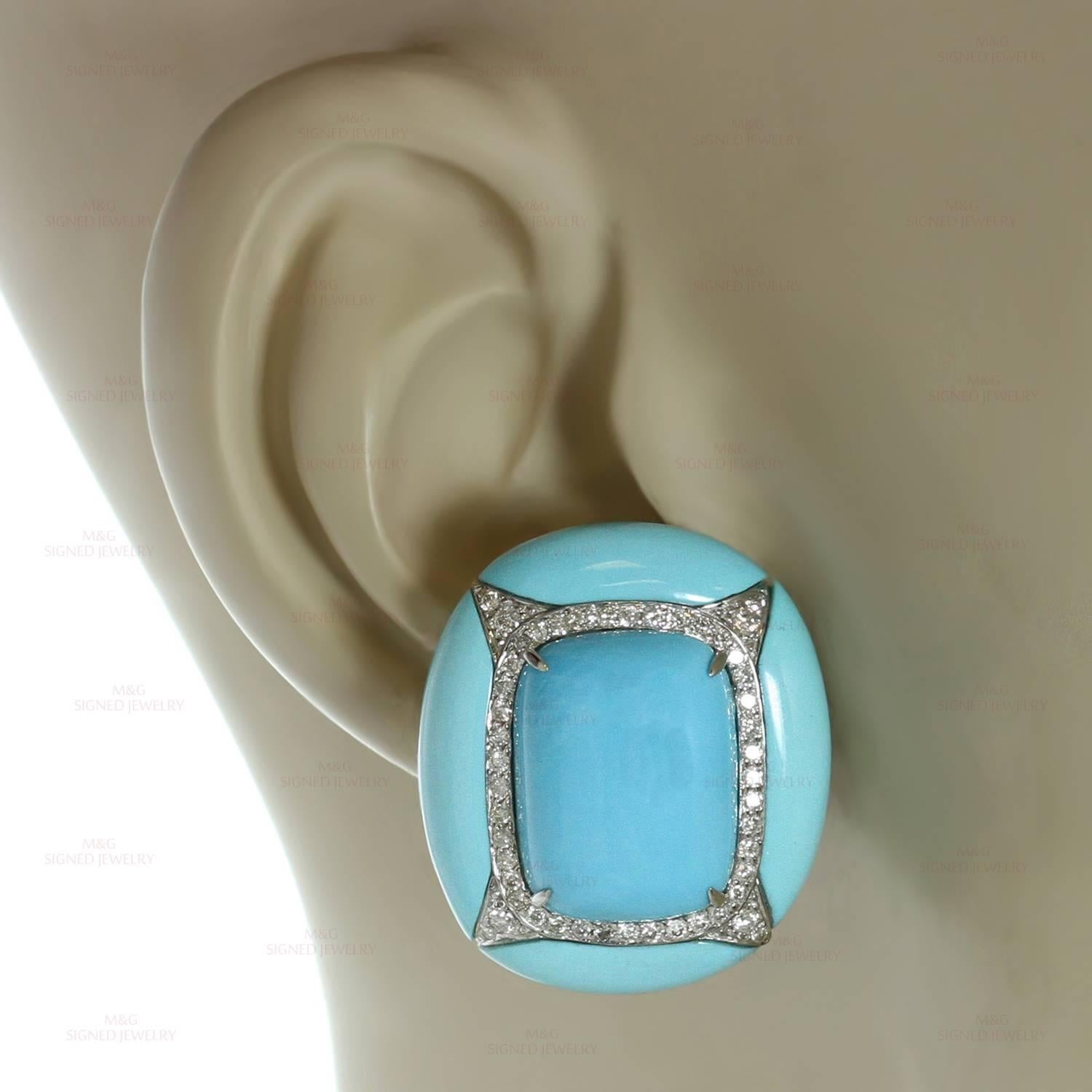 Diamond Turquoise Gold Clip-on Earrings In Excellent Condition For Sale In New York, NY