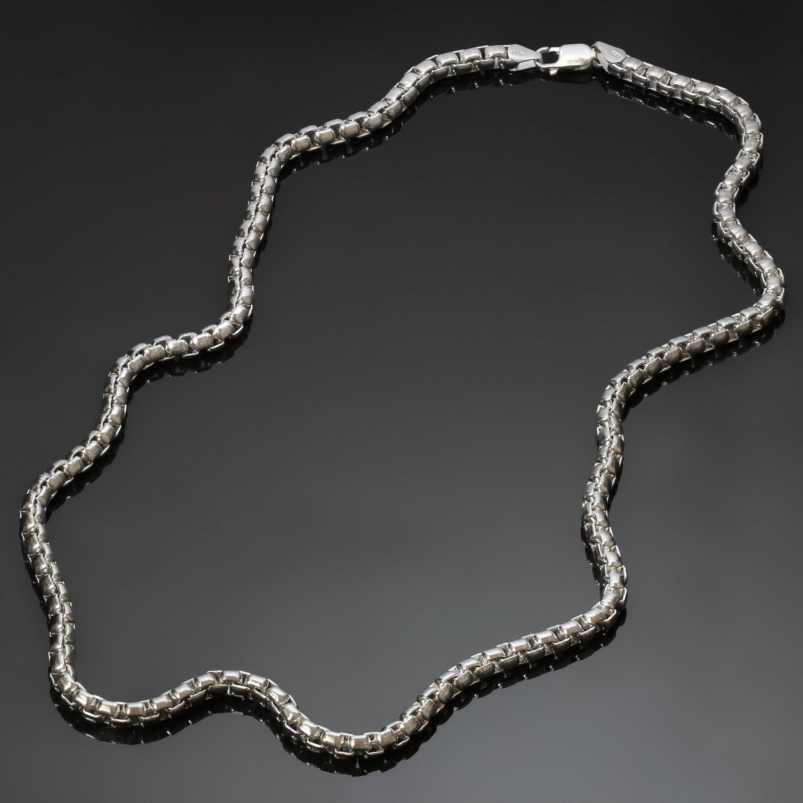 A classic unisex box chain necklace crafted in sterling silver. Made in United States. Measurements: 0.19