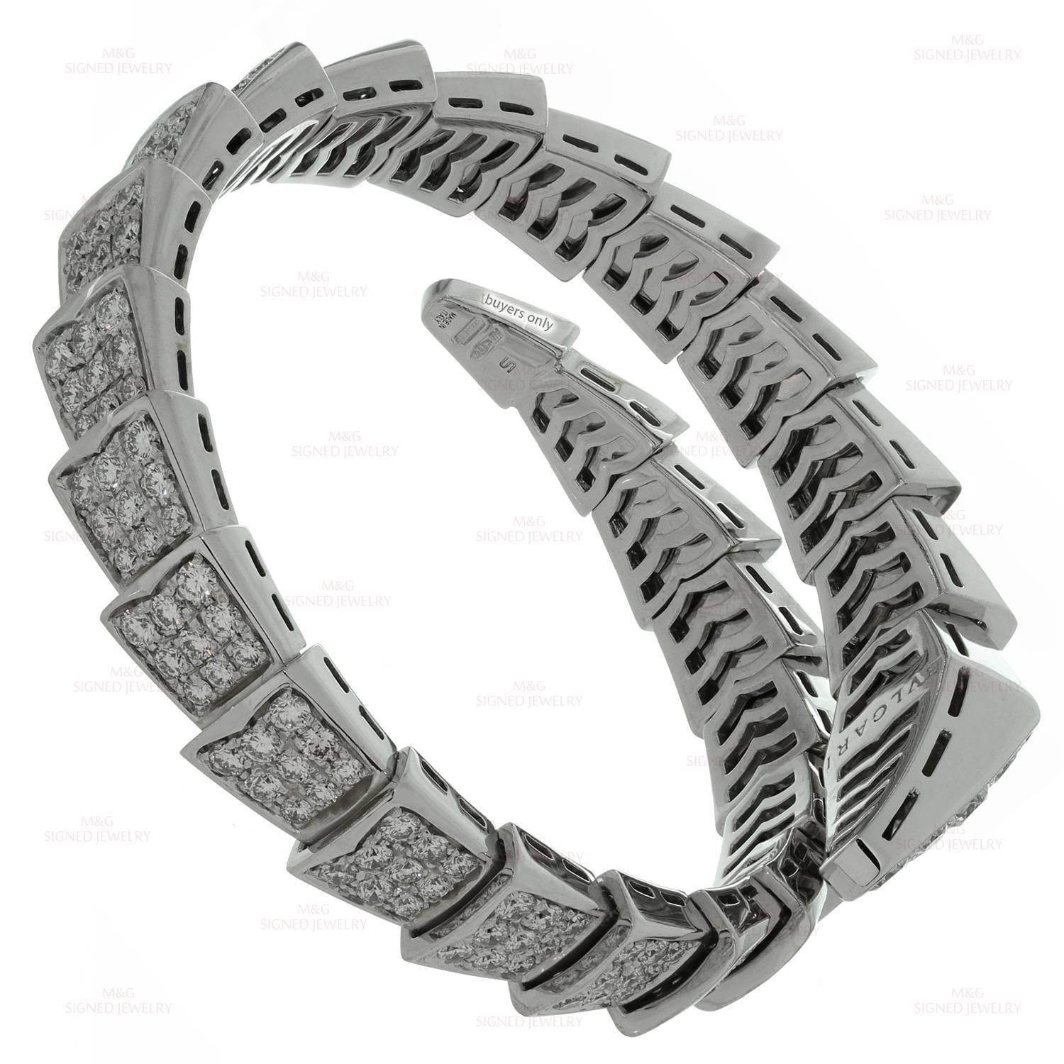 Bulgari Serpenti Pave Diamond Gold Bracelet In Excellent Condition In New York, NY