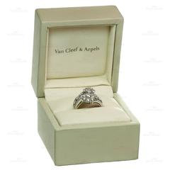 Van Cleef & Arpels Snowflake Diamond Platinum Two Flower Ring