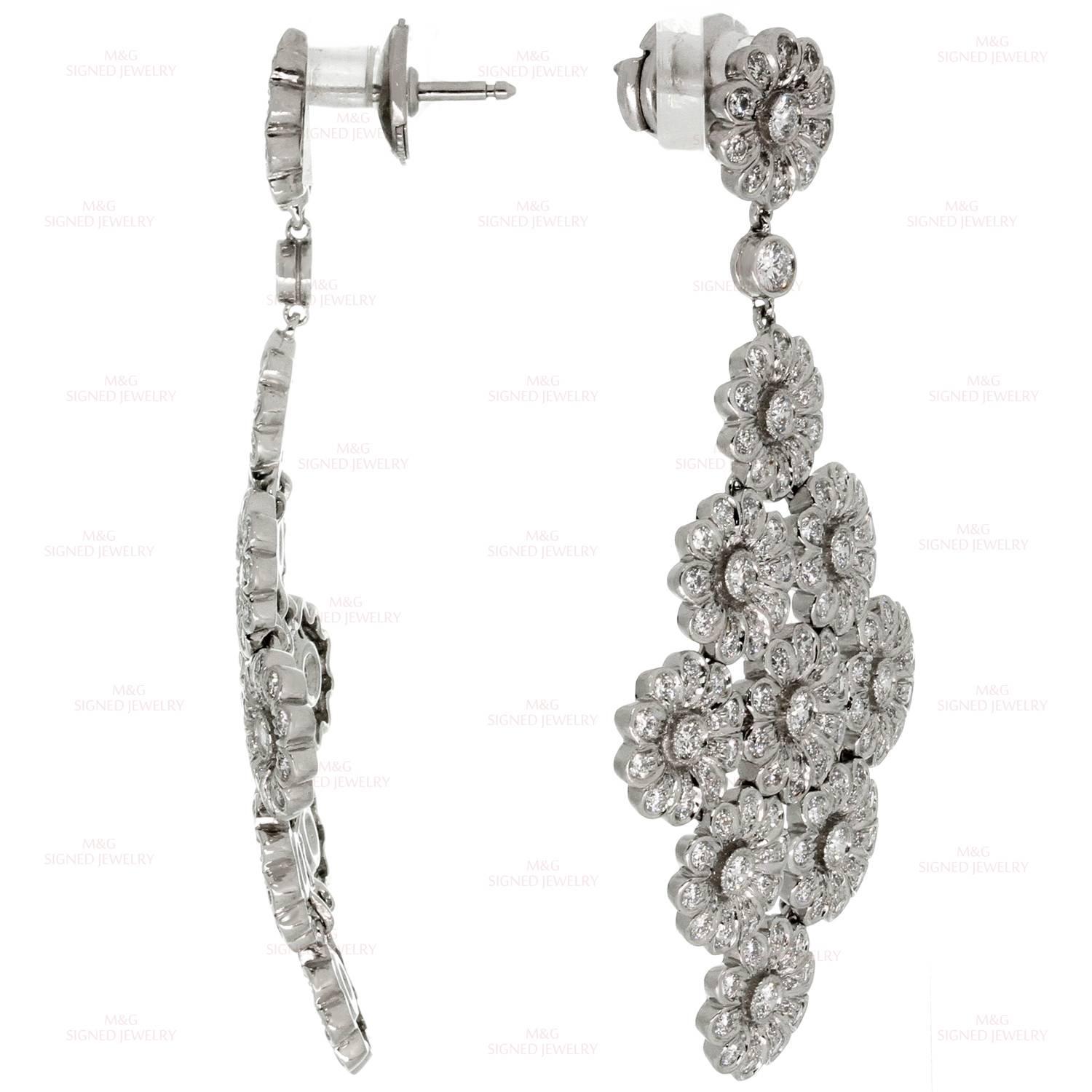 Tiffany & Co. Boucles d'oreilles pendantes en platine avec diamants de la collection Rose Pour femmes en vente