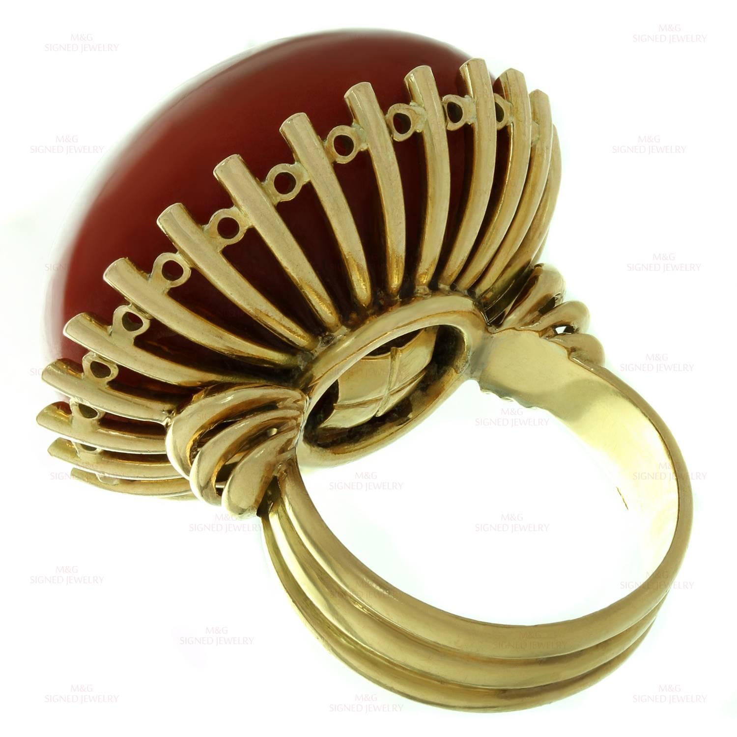 1950s Natural Oxblood Coral Gold Ring In Good Condition In New York, NY