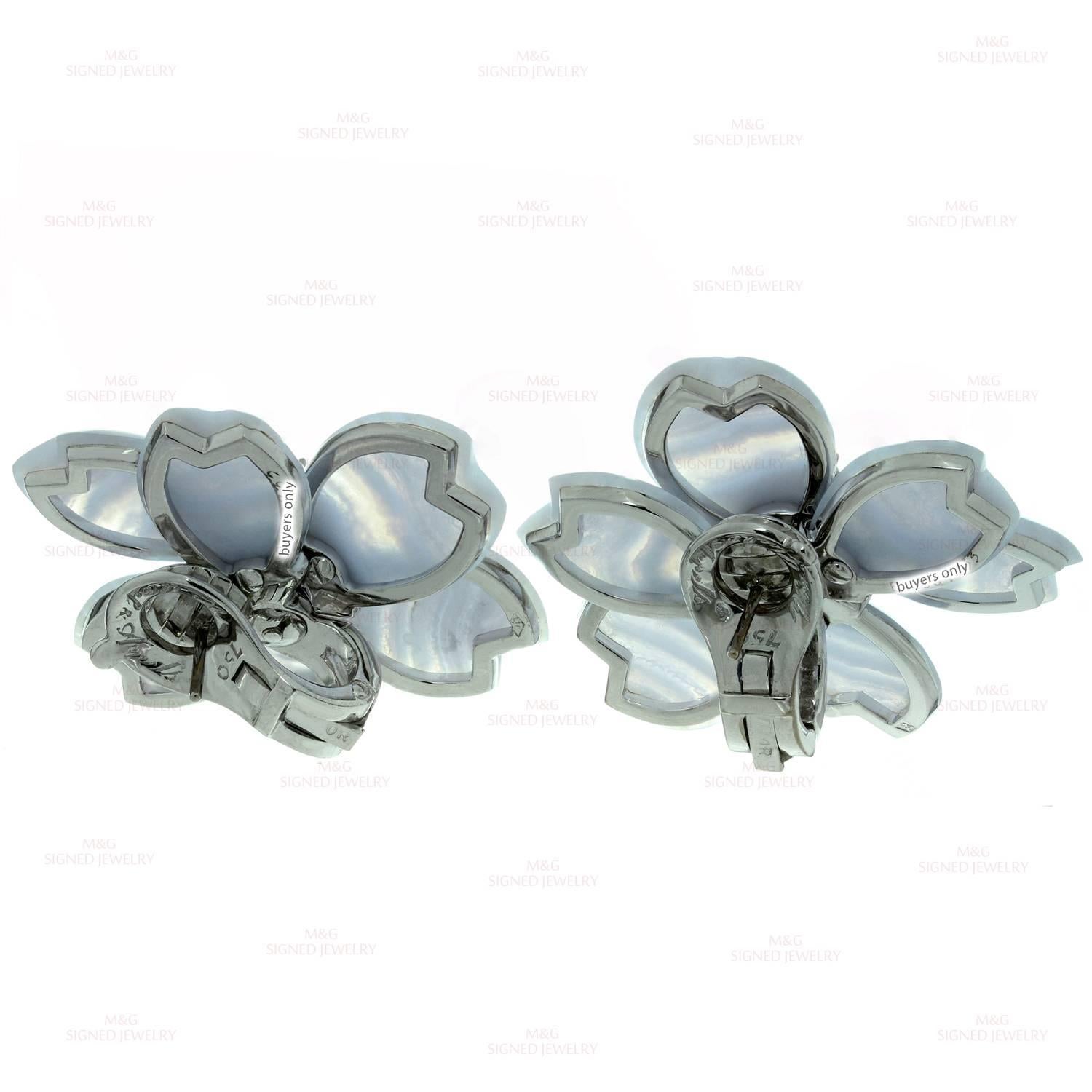 VAN CLEEF & ARPELS Rose de Noël Chalcedony Diamond Large Model Earrings In Excellent Condition In New York, NY
