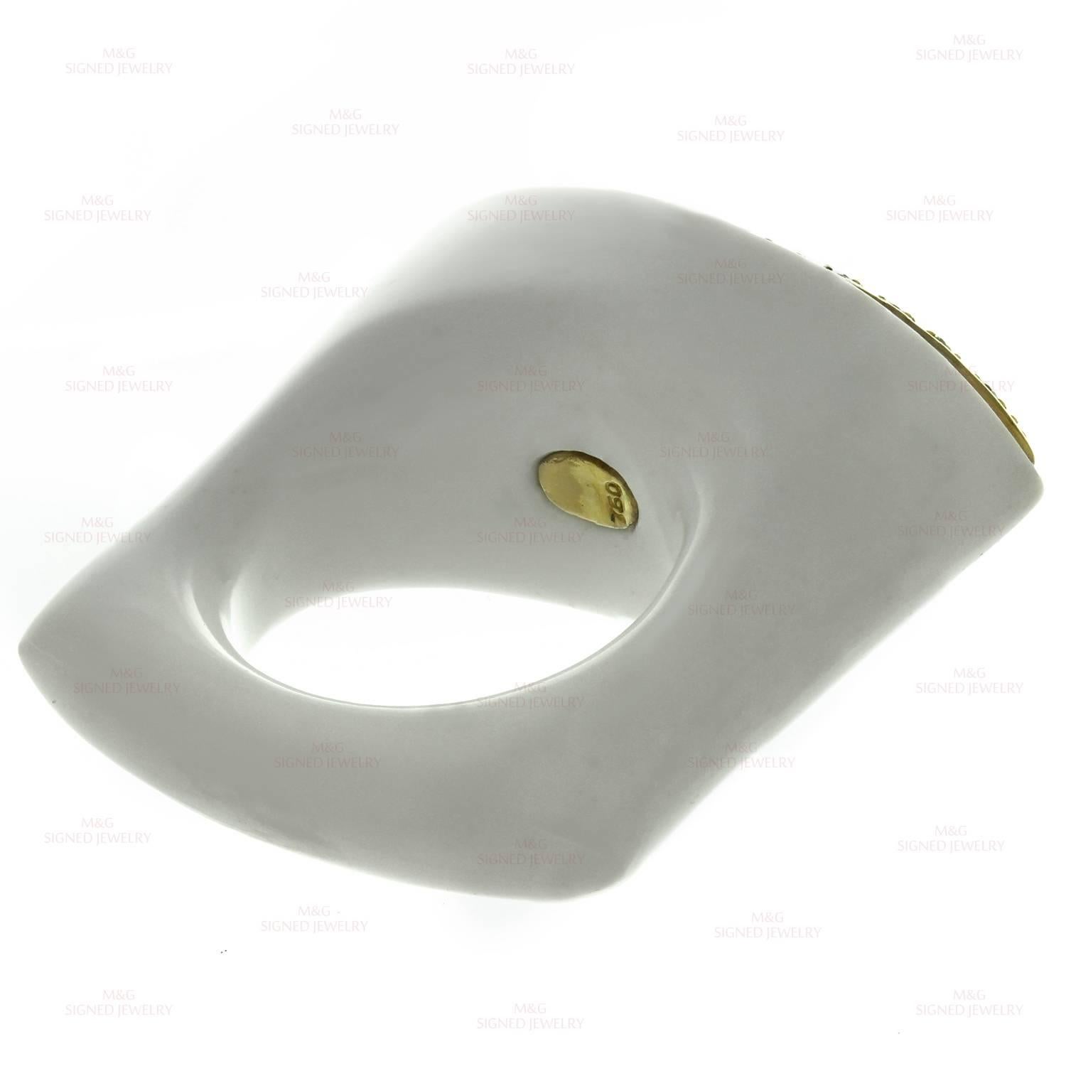 Women's or Men's Amethyst Diamond White Agate Yellow Gold Ring Size 53