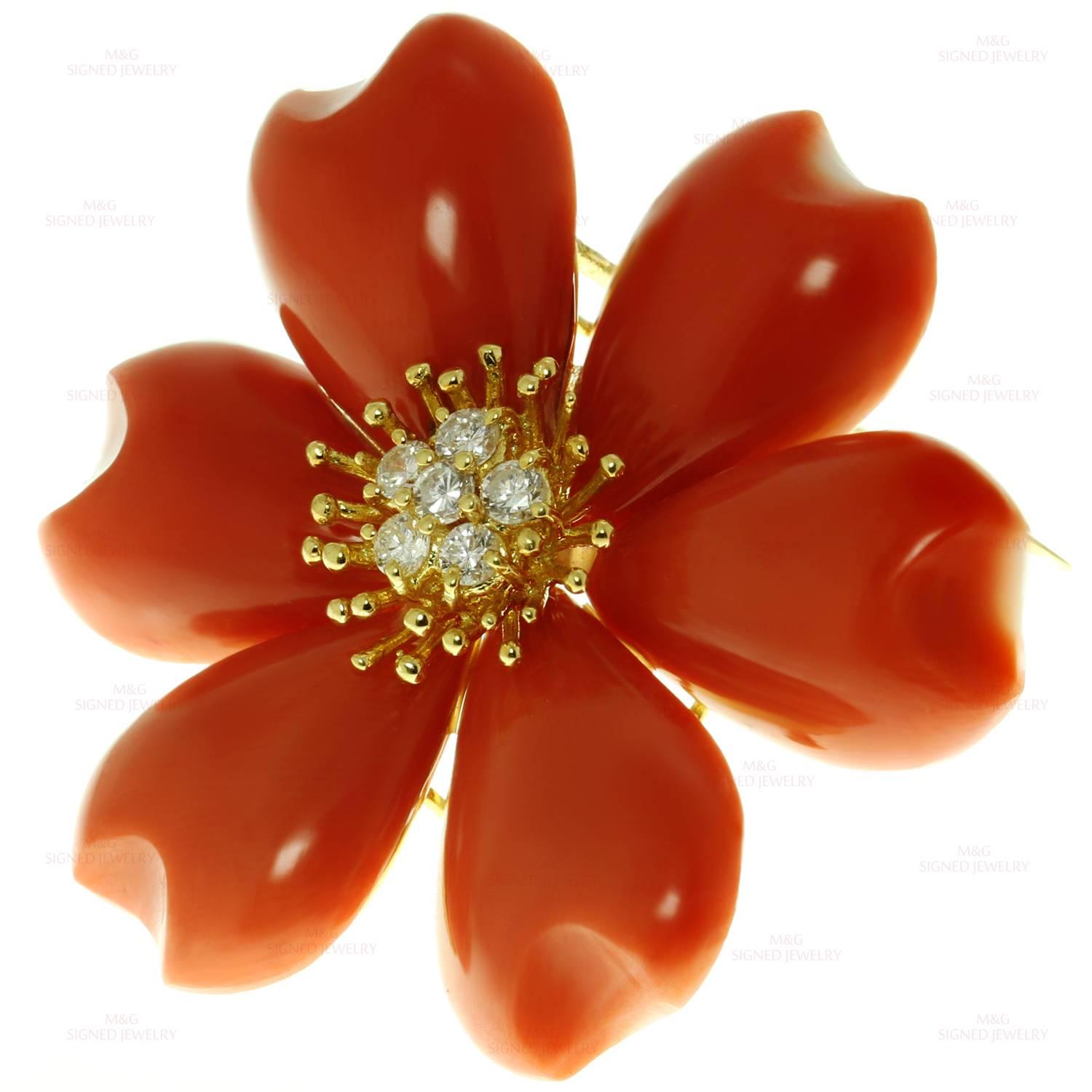 Natural Red Coral Diamond Yellow Gold Flower Brooch Pendant In Excellent Condition In New York, NY