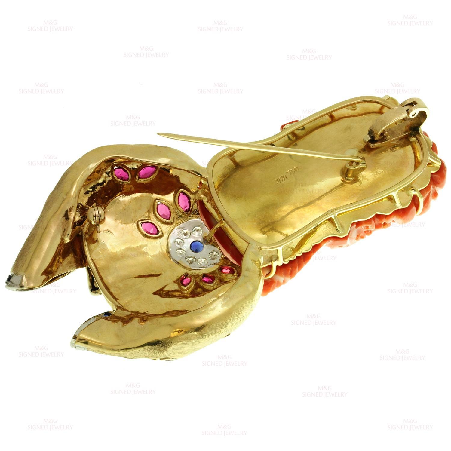 Lu Chino Dios de la Riqueza Coral Tallado Zafiro Rubí Diamante Oro Colgante Alfiler en venta 1