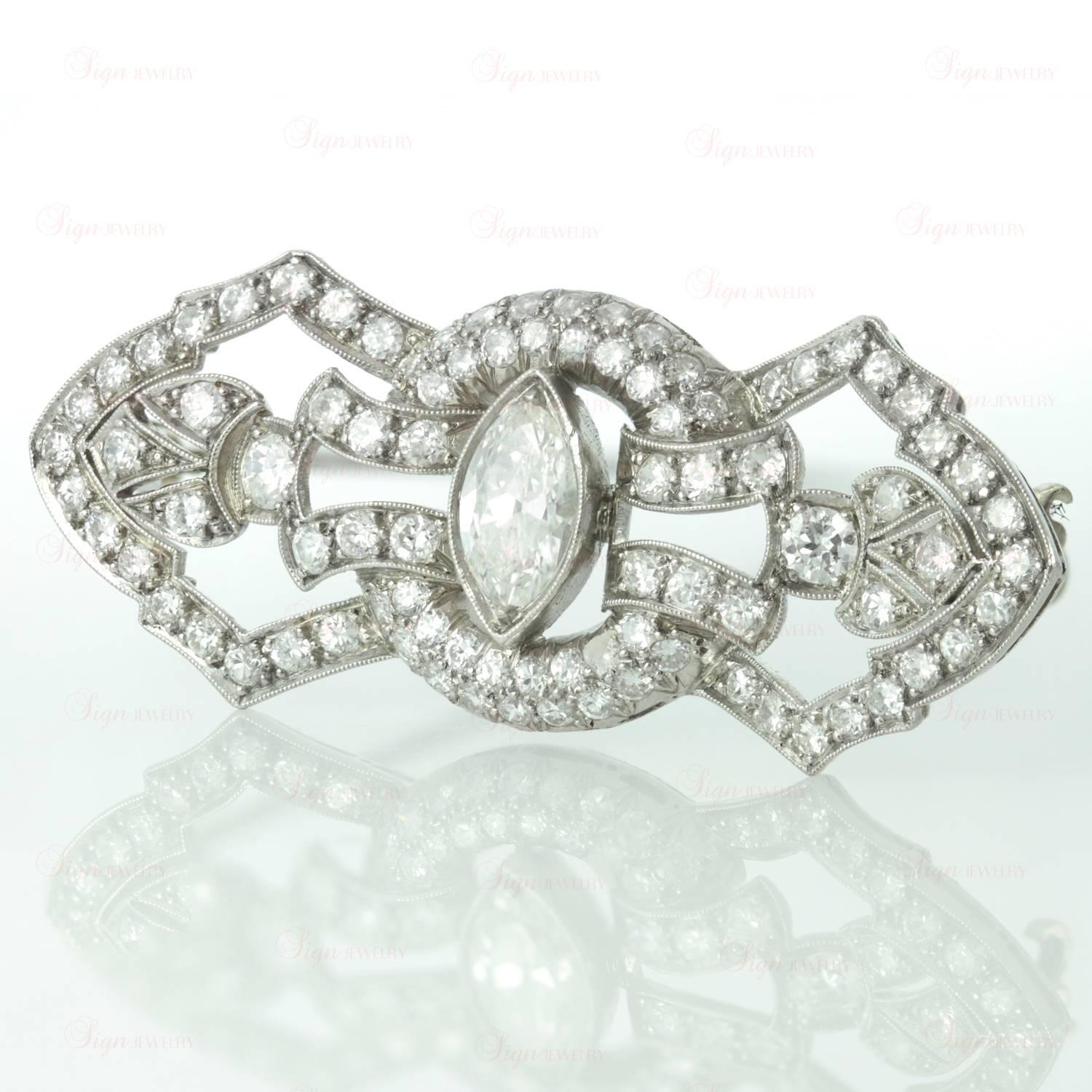 Art Deco Diamond Platinum Filigree Brooch In Excellent Condition For Sale In New York, NY