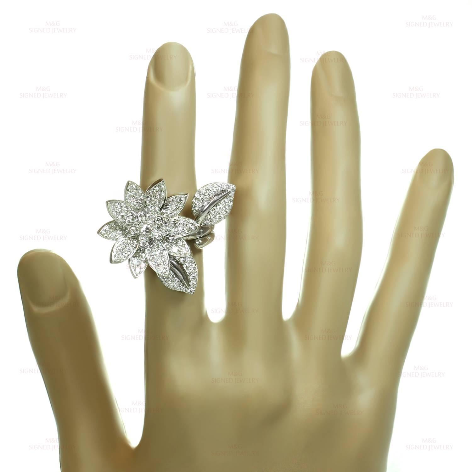 Women's Van Cleef & Arpels Lotus Between the Finger Diamond White Gold Ring