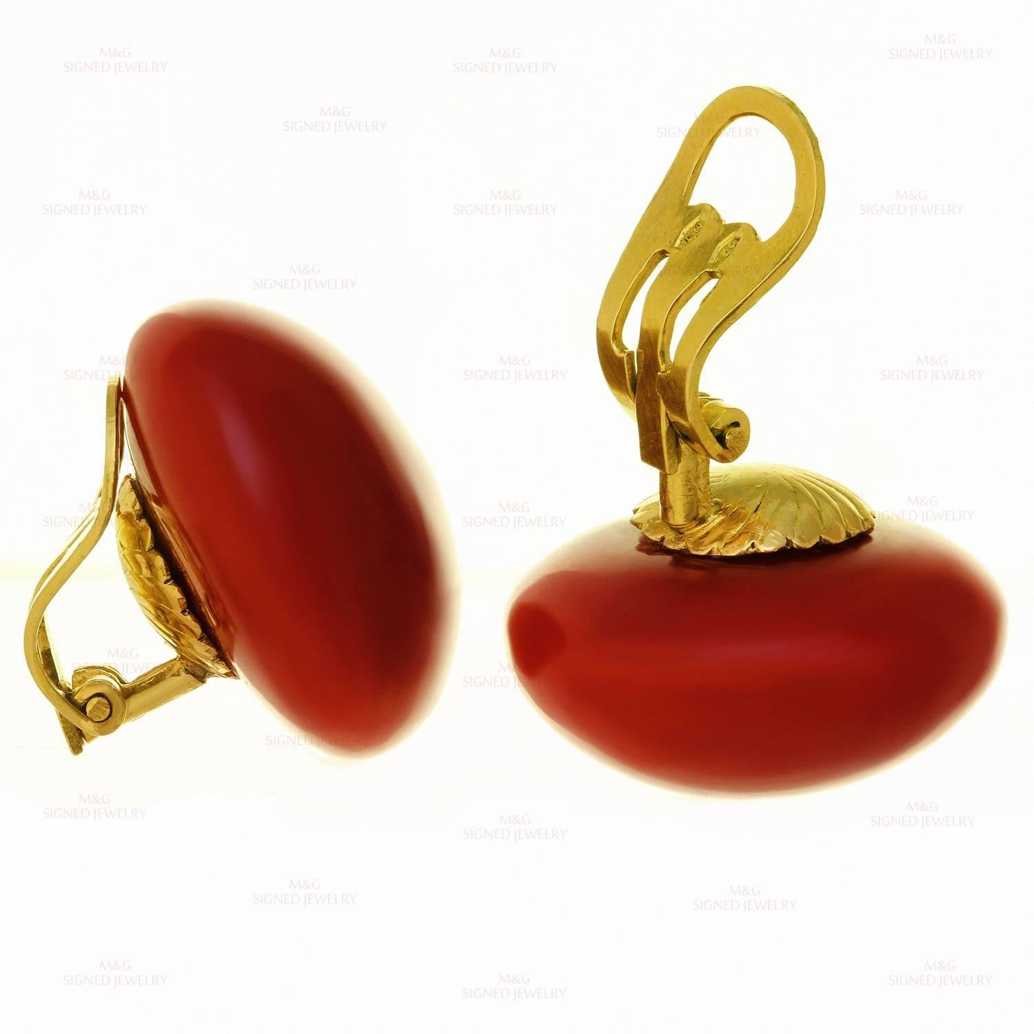 Perinetti di Magnea Ettore Oxblood Coral Yellow Gold Clip-On Earrings  1