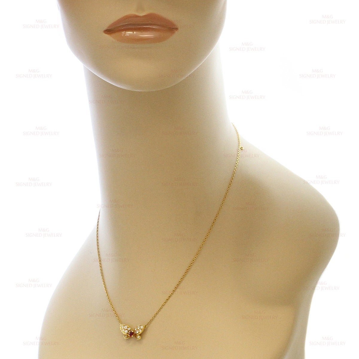 Women's 1990s Van Cleef & Arpels Ruby Diamond Gold Butterfly Necklace