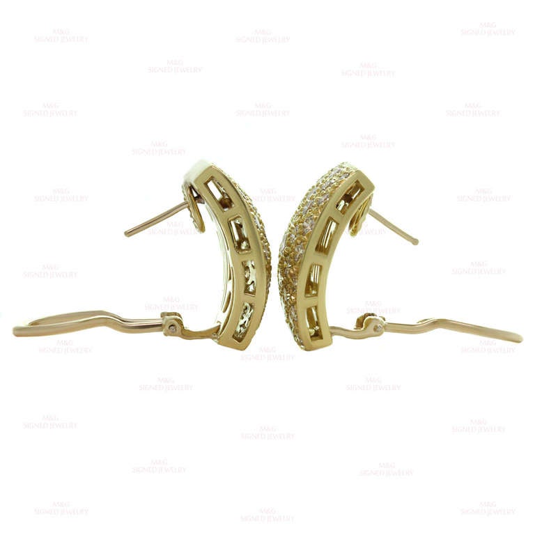 Donna Orecchini in oro giallo italiano con diamanti in vendita