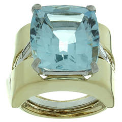 1980s Aquamarine Diamond Platinum Yellow Gold Insert Ring