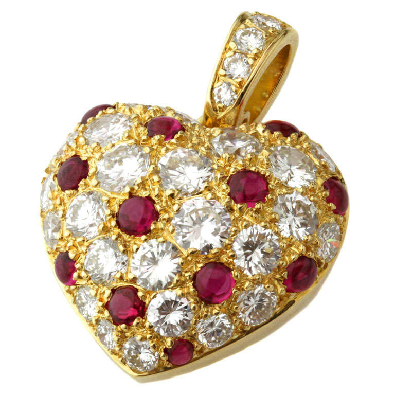 CARTIER Diamond Ruby Yellow Gold Heart Charm Pendant