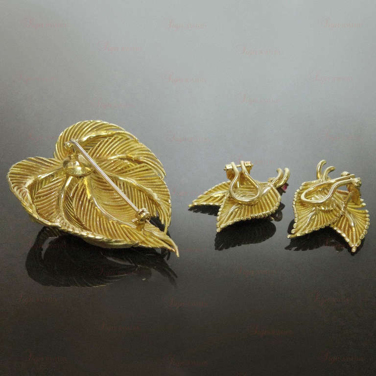 Women's TIFFANY & CO. Ruby Yellow Gold Leaf Brooch & Earrings Set